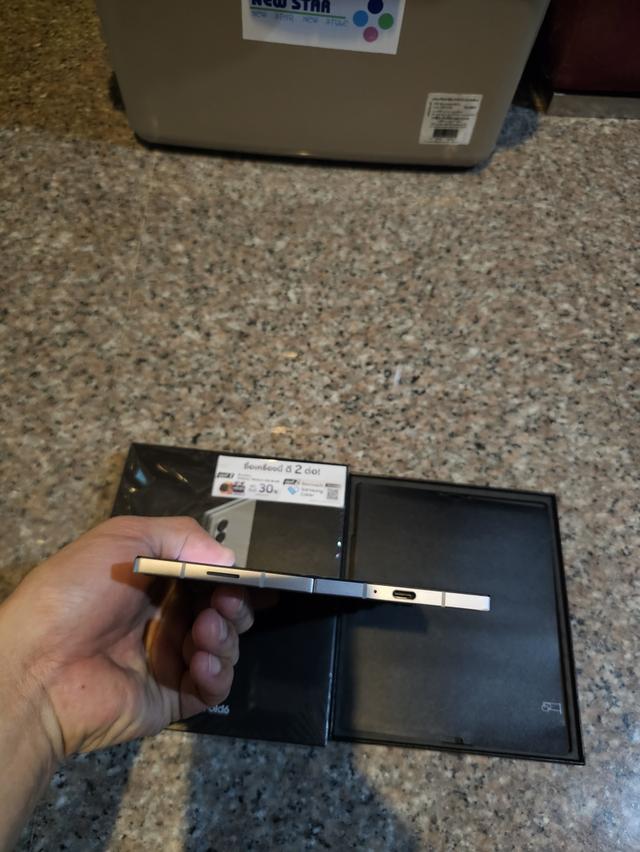 ขายๆๆๆถูกSamsungFold6 256กิ๊กRam12สีใหม่หายาก Shadow ยกกล่องอีมี่ตรงอุปกรยังไม่แกะเลยคับสูนTrueสภาพสวยการใช้งานดีเยี่ยมทุกๆฟังชั่นเครื่องรีสโตได้ตลอดไ 4