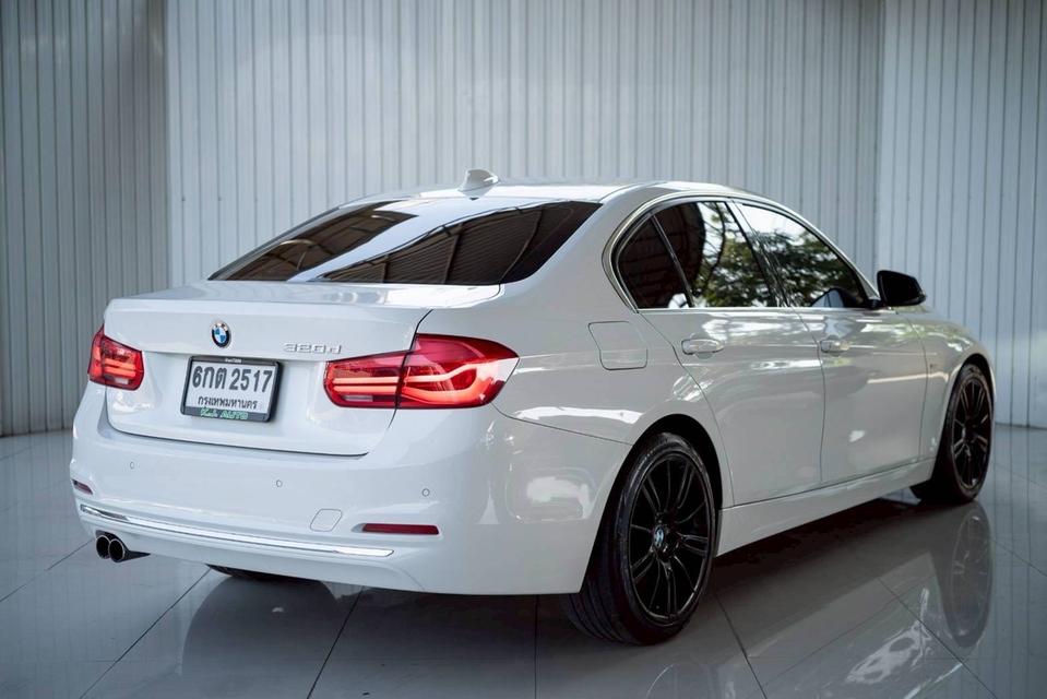 BMW 320d F30  ปี 2015 รูปที่ 6