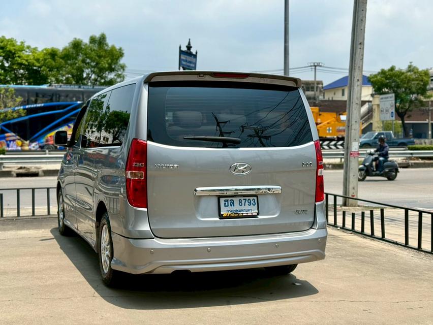 2015 HYUNDAI H-1 2.5 ELITE 10