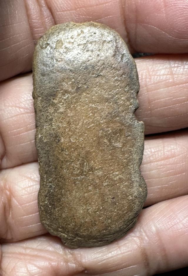 พระกำแพงลีลาเม็ดขนุน รูปที่ 2