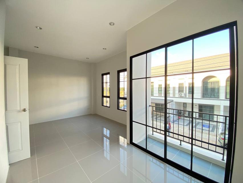 บ้านใหม่ให้เช่า ทาวน์โฮม2ชั้น 3 ห้องนอน 3 ห้องน้ำ 8