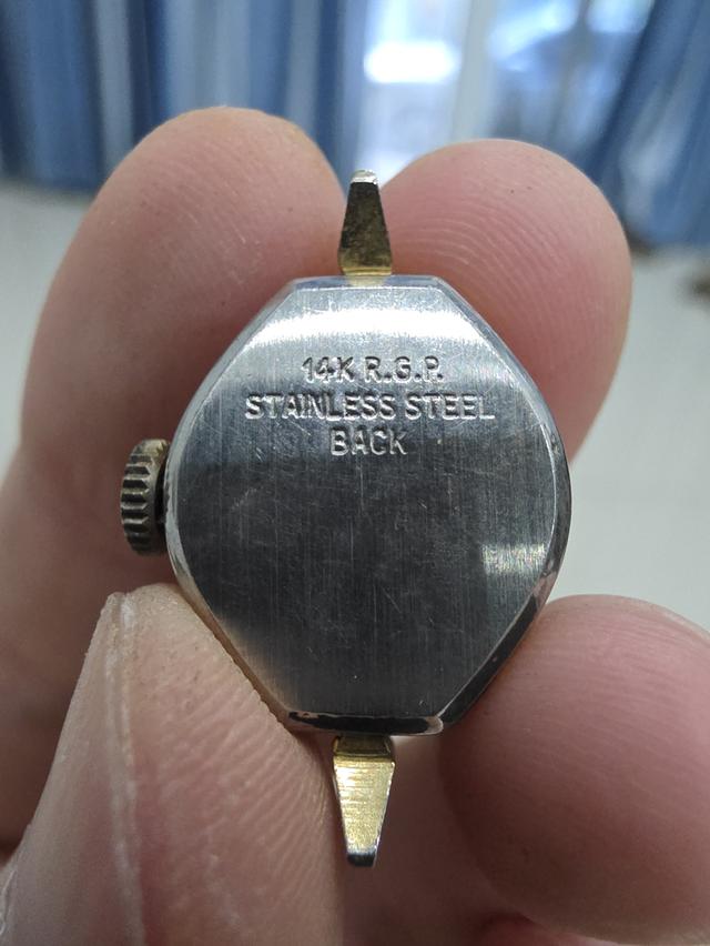 A.นาฬิกา Lady 14k G.P. เรือนเล็ก หายาก น่าสะสม  ของสะสม สวย หายาก ขายตามสภาพ พร้อมส่ง รูปที่ 4