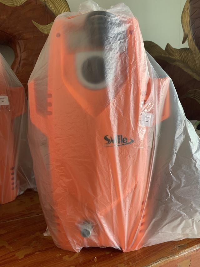 เครื่องฉีดน้ำล้างรถ