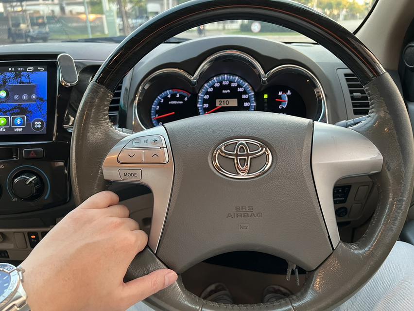 2013 FORTUNER Champ 2.5 G TOP AT รถบ้านดูแลดี จอแอนดรอย 3จอ รูปที่ 11