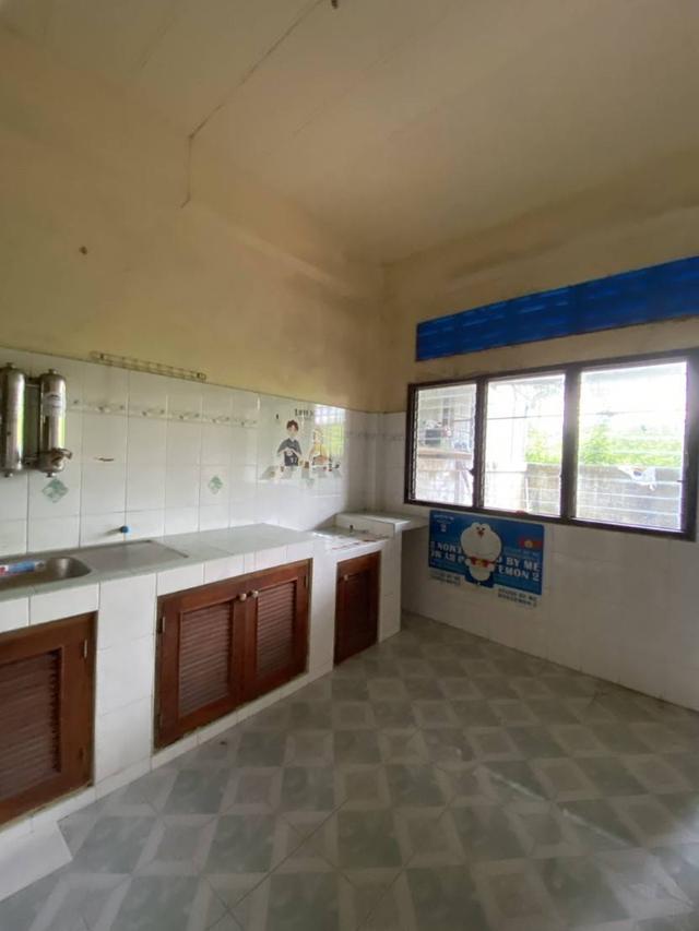 ขายทาวน์เฮาส์ ในเขตเทศบาลตำบลขลุง จังหวัดจันทบุรี หมู่บ้านอรวรรณ 4