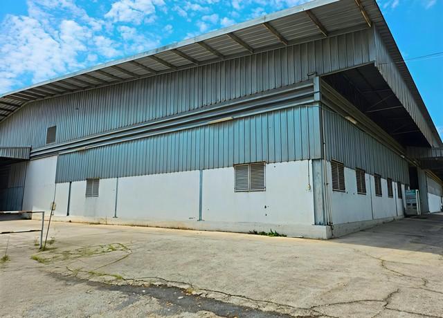 ขายที่ดินพร้อมสิ่งปลูกสร้างเกาะจันทร์ชลบุรี ที่ 41-1-92 ไร่ โรงงานผลิตเฟอร์นิเจอร์พร้อมดำเนินกิจการ มีใบอนุญาตรง4 ผังสีเ 6