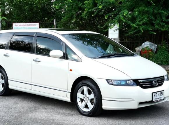 Honda Odyssey สีขาวเหมือนใหม่ 2