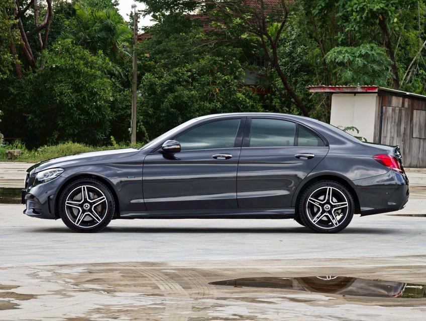 Mercedes Benz C300e AMG Sport ปี 2020  ไมล์ 8x,xxx km 10