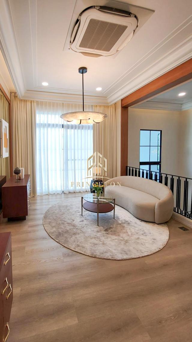 ขายหรือให้เช่าบ้านตัวอย่างหรู นันทวัน พระราม 9 - กรุงเทพกรีฑาตัดใหม่ Nantawan Rama 9 – New Krungthep Kreetha 10