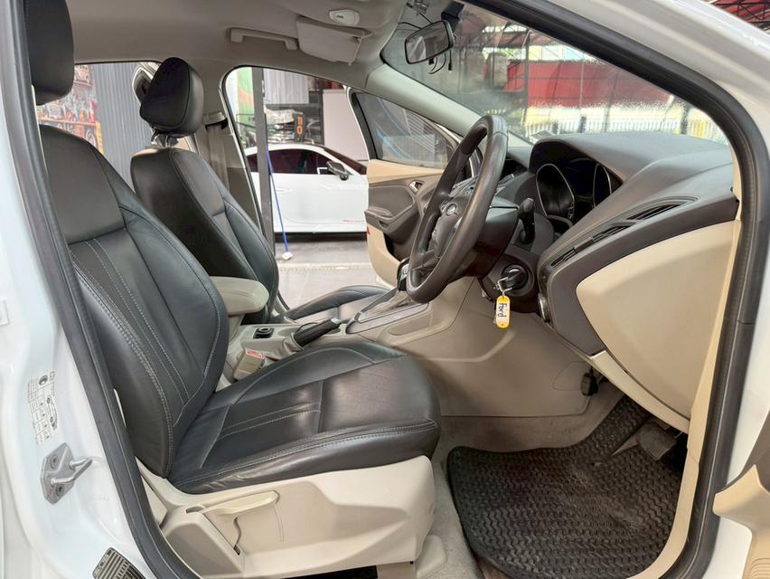 FORD FOCUS 1.6 Trend ปี2013รถบ้านแท้  สภาพพร้อมใช้งาน รูปที่ 11