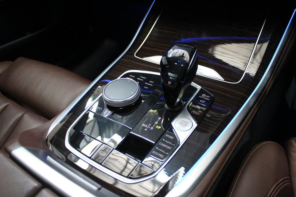 รหัสรถ JRS8875 📌BMW X5 xDrive30d ปี 2019 ตัว CBU 11