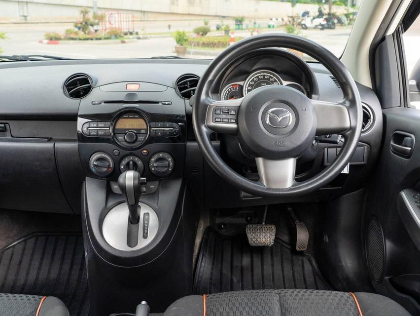 MAZDA 2 1.5 Sport Hatchback 2012 จด 2013 15