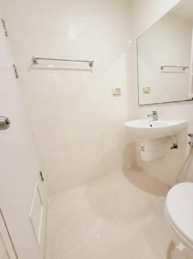 เจ้าของขายเอง ขายคอนโดไอคอนโดงามวงศ์วาน 2 ห้องสวน 1 นอน 27.35 ตร.ม. มีโฉนด พร้อมโอน ฝั่งสวน  1 ห้องนอน  27.35 ตร.ม.  เงียบสงบ 6