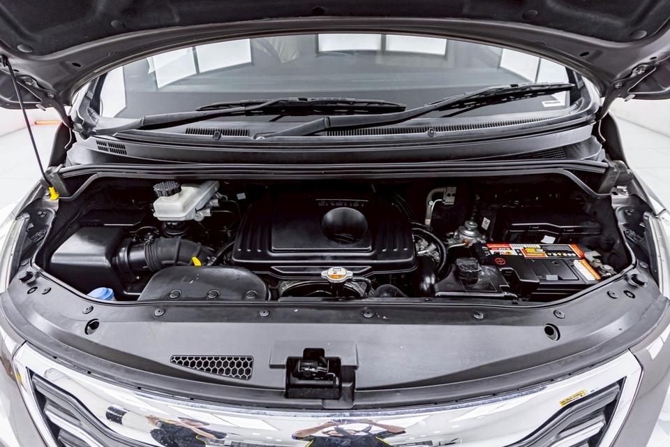 รหัสรถ 1E271 HYUNDAI H1 2.5 DELUXE 2014