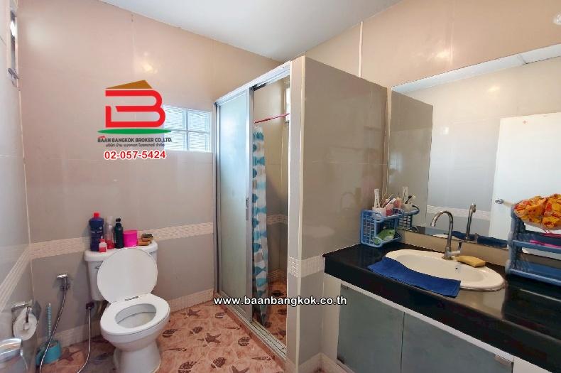 บ้านเดี่ยว หมู่บ้าน ช.รุ่งเรือง 8 เนื้อที่ 40 ตร.ว (ใกล้ MRT คลองบางไผ่) ตำบลพิมลราช อำเภอบางบัวทอง นนทบุรี 12