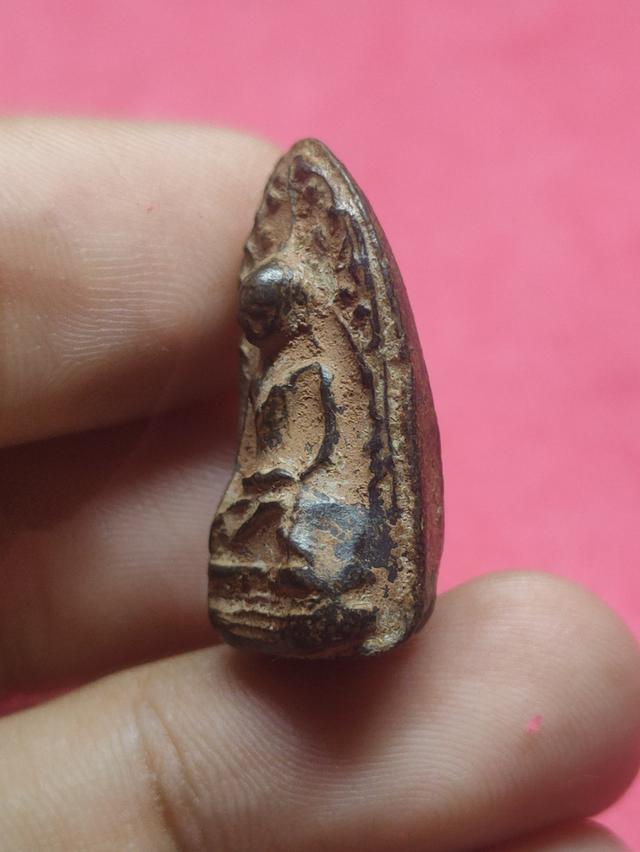 พระรอดไม่ทราบเกจิ... 2