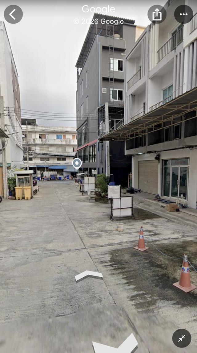 อาคารพาณิชย์ 3ชั้นครึ่ง 2