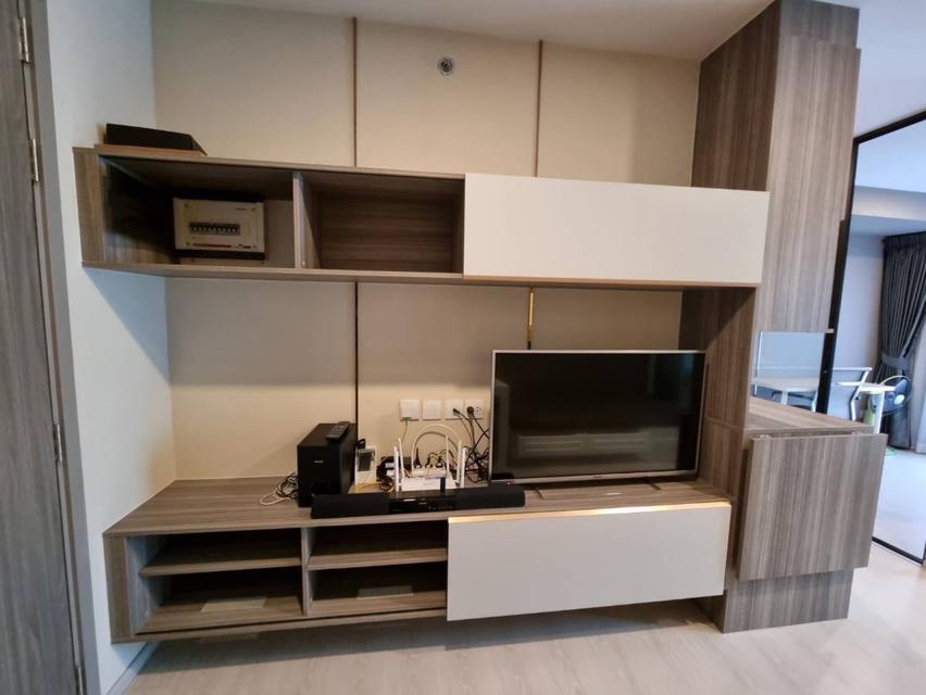 ให้เช่า Knightsbridge Paholyothin Interchange, 35 ตร.ม.,ชั้น 11 FULLY FURNISHED วิวสระ 3