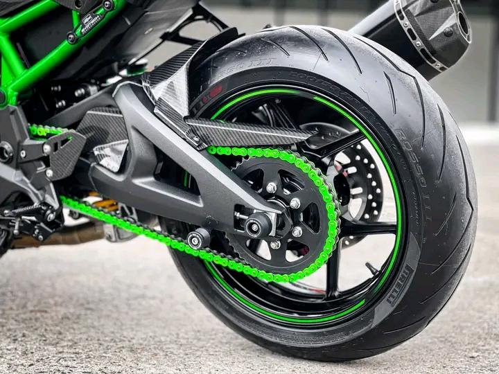 Kawasaki Ninja H2R สวยๆ 3