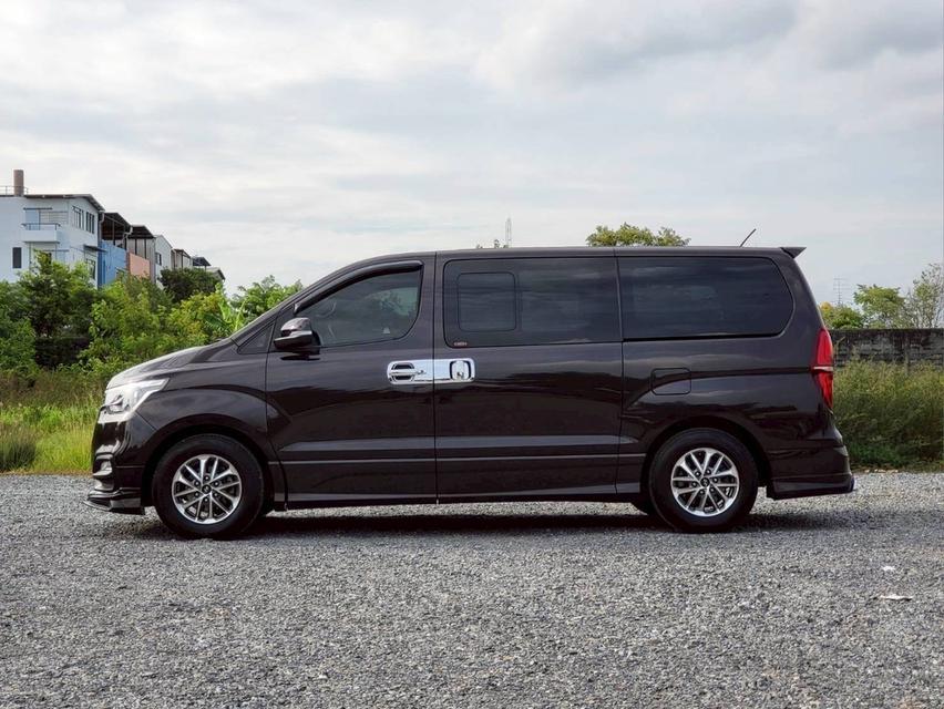 รหัสรถ NC3597 ✳️ H-1 ELITE (11 ที่นั่ง) 2018 รูปที่ 4