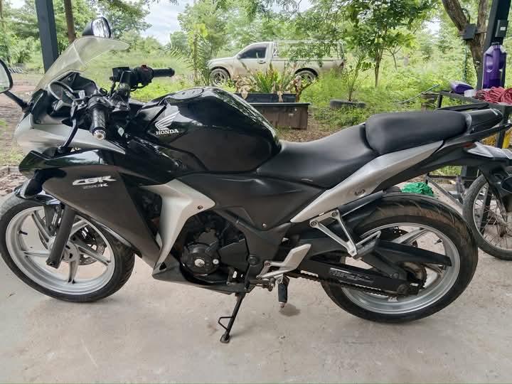 Honda CBR  ปี 2555 5