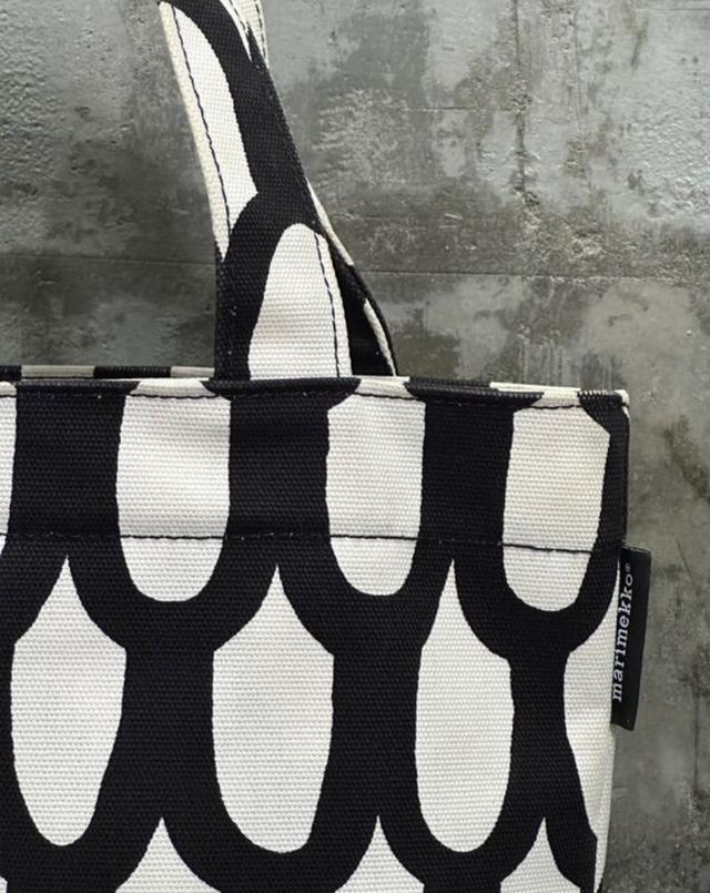 กระเป๋าผ้า Canvas Marimekko Tote Bag 2