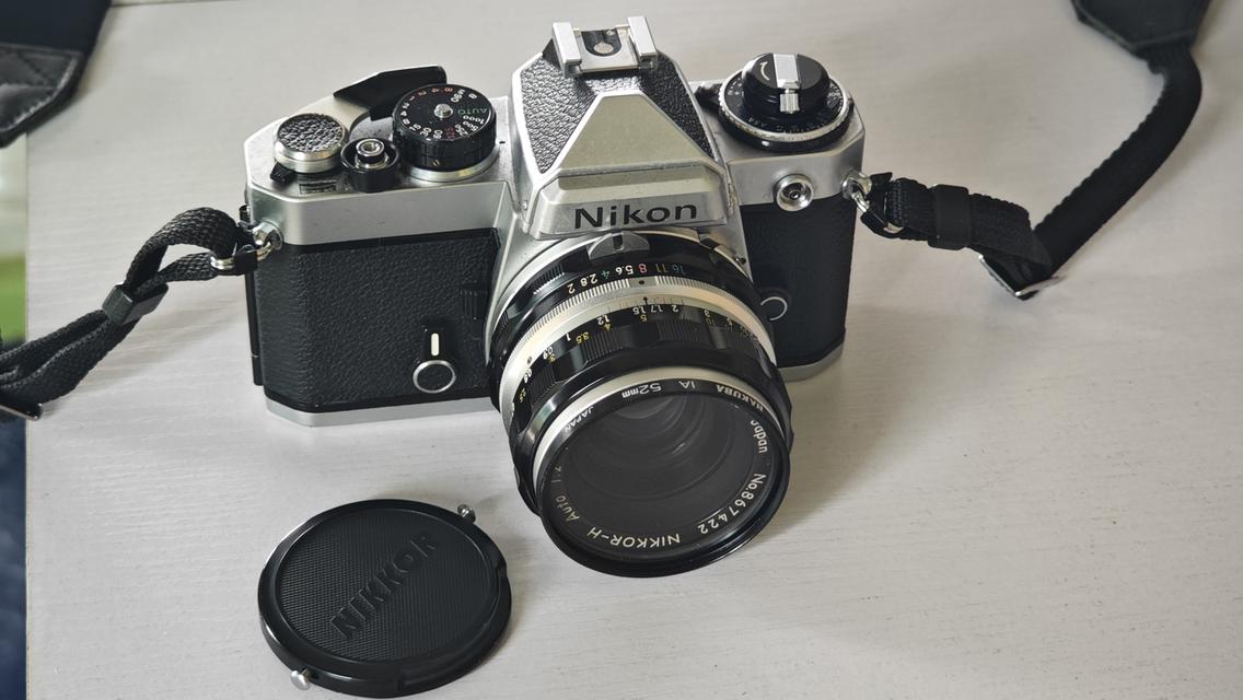 Nikon fe + Nikkor H 50mm f2