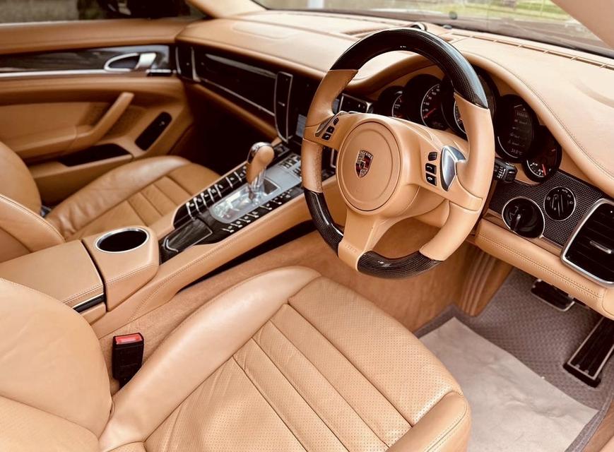 Porsche Panamera S 4.8 (เบนซินล้วน)