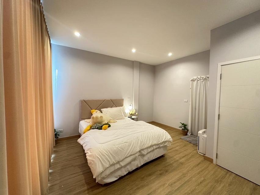 บ้านทาวน์โฮม2ชั้น บางขุนนนท์ 11