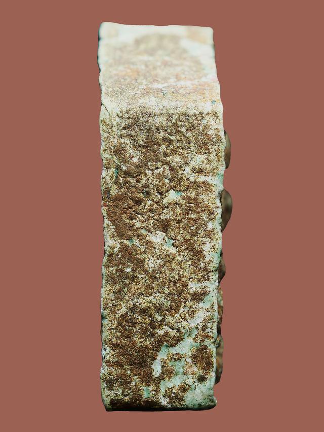 พระขุนแผน ผงพรายกุมาร พิมพ์เล็ก หลวงปู่ทิม วัดละหารไร่....เก่า เดิมๆ 4