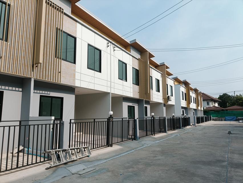 **@Nice วัชรพล 9 – ทาวน์โฮมใหม่ ใกล้ BTS สายหยุด 
