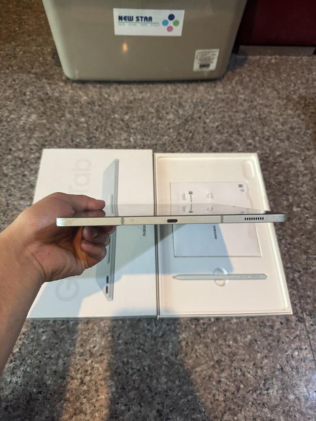 ขายๆๆSamsungTabS9FEPlusสีใหม่Mint128กิ๊กมีกล่องอีมี่ตรงสูนTrueสภาพสวยการใช้งานดีเยี่ยมทุกๆฟังชั่นเครื่องรีสโตได้ตลอดไม่มีติดแอคเค้าใดๆคับ ( จอขาวจั๊วไ รูปที่ 4