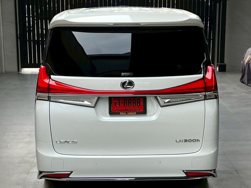 LEXUS LM300h ปี2022 วิ่ง 80000 KM. 11