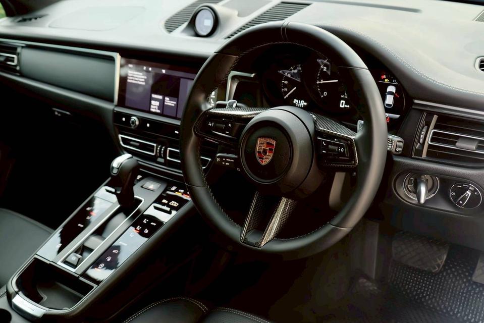 รหัสรถ PR3003 Porsche Macan 2.0 Turbo Facelift ปี 2024 10
