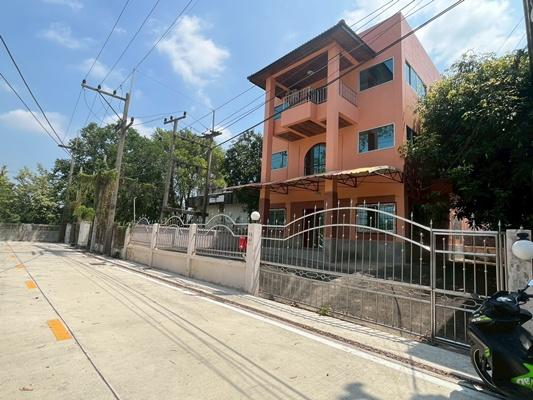 ขายโฮมออฟฟิศ 3 ชั้น 75 ตรว. ฟีนิกซ์ ปาร์ค ซอย 2 (ซ.ไอยรา 28) ต.คลองสอง อ.คลองหลวง จ.ปทุมธานี ราคา 6,800,000 บาท 4