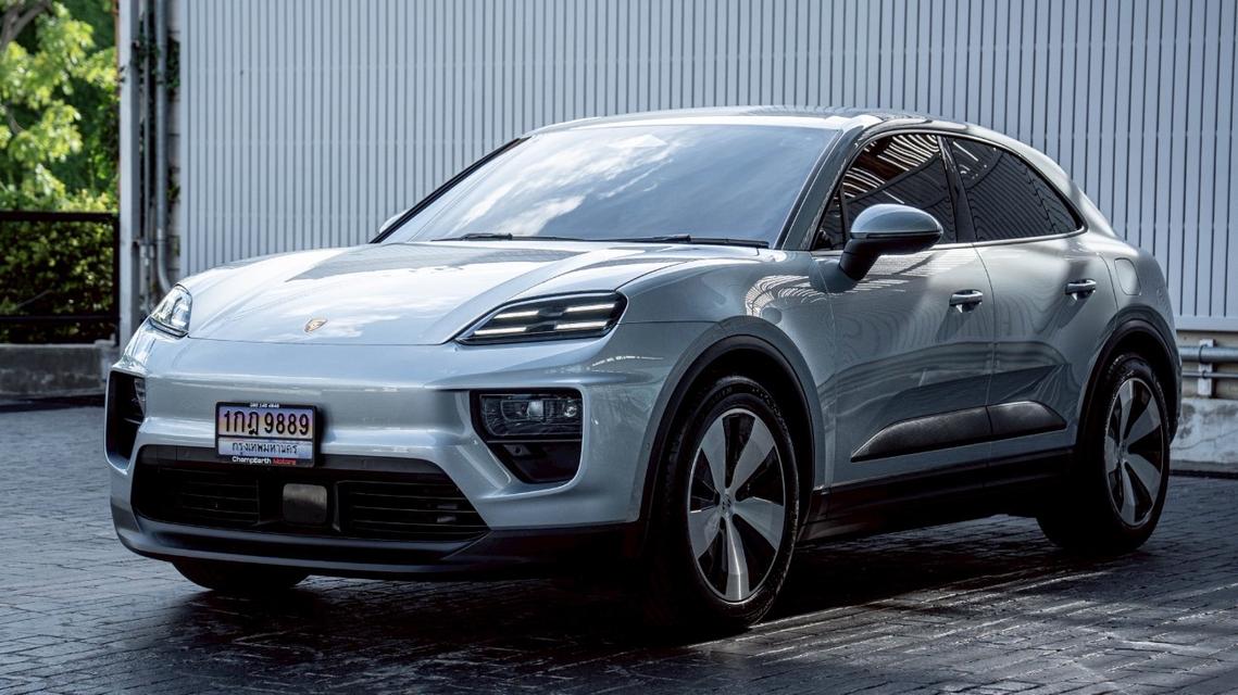 #MacanEVPorsche Macan RWD Electric 2026 รถมือเดียว ออกศูนย์ Porsche Thailand (AAS) Warranty เหลือถึง 04022028 (สามารถซื้อต่อได้ถึง 15 ปี)