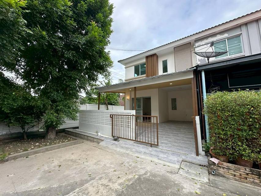 หมู่บ้านพฤกษา 92 ถนนลำลูกกา ต.ลาดสวาย อ.ลำลูกกา จ.ปทุมธานี 2