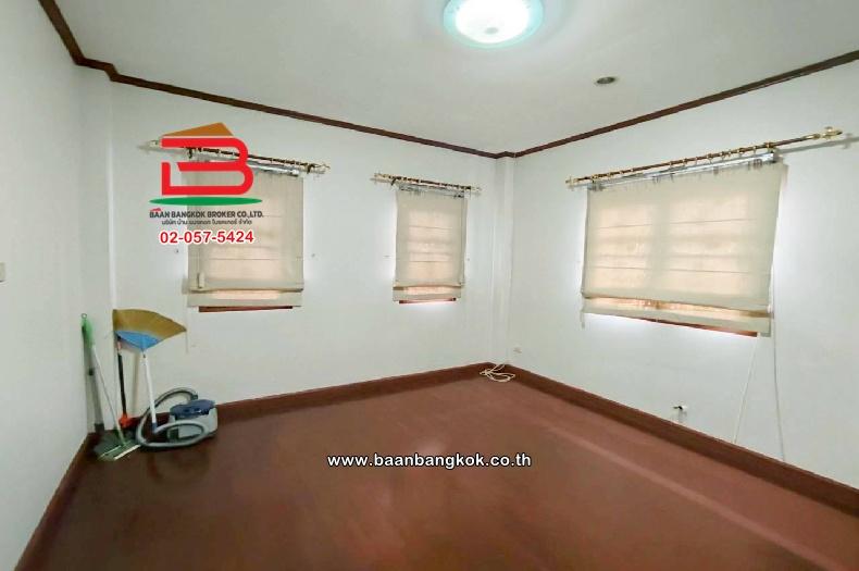 บ้านเดี่ยว หมู่บ้านซื่อตรงคลองสาม เนื้อที่ 108.3 ตร.ว (รังสิต-นครนายก 72), ใกล้ดรีมเวิลด์ ตำบลบึงยี่โถ อำเภอธัญบุรี ปทุมธานี 10
