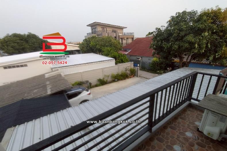 ที่ดินพร้อมบ้านเดี่ยว ซอยสายไหมพัฒนา (ซ.สายไหม 17) เนื้อที่ 78 ตรว. ใกล้ตลาดเอซีสายไหม เขตสายไหม 11