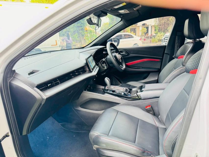  MG5 1.5 10th Anniversary Special Edition  12