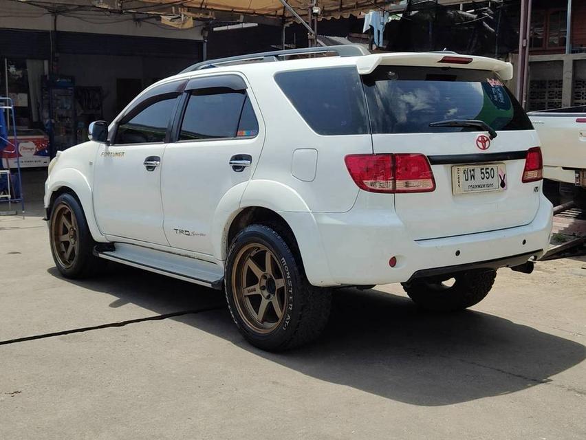 Toyota Fortuner ปี 08เครื่อง 3.0 เกียร์ออโต้ 4×4 รูปที่ 6