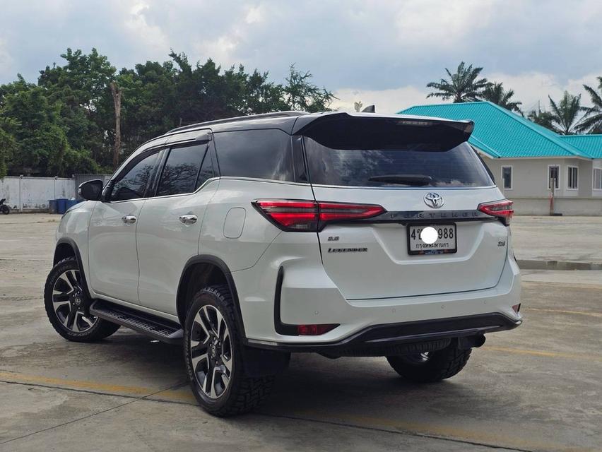 เข้าใหม่#Toyota #Fortuner 2.8 Legender 4WD Black Top ปี 2023 จด 24 รูปที่ 4