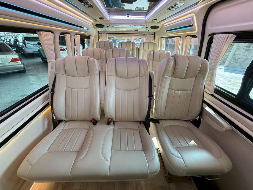 Toyota Commuter 2.8 ปี25 รูปที่ 15
