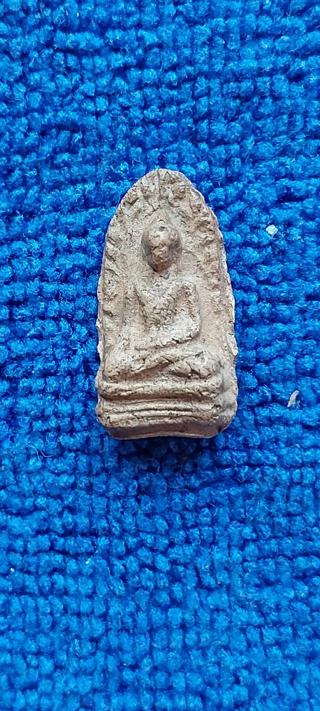 พระรอดกรุวัดมหาวัน ลำพูน รูปที่ 3