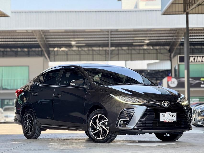 Toyota Yaris Ativ 1.2 Sport ปี 2021 18