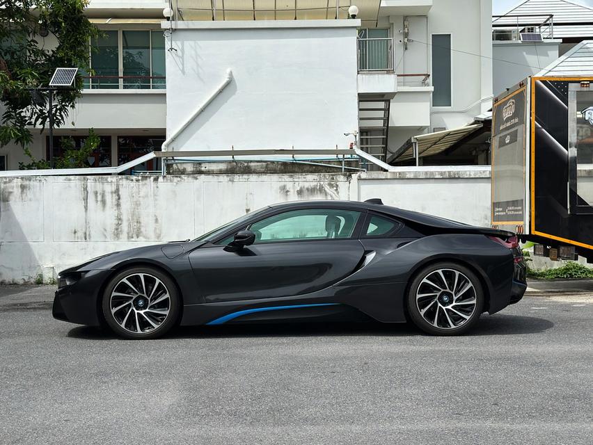 BMW i8 Sport Plug-in Hybrid ปี 2014 รูปที่ 8