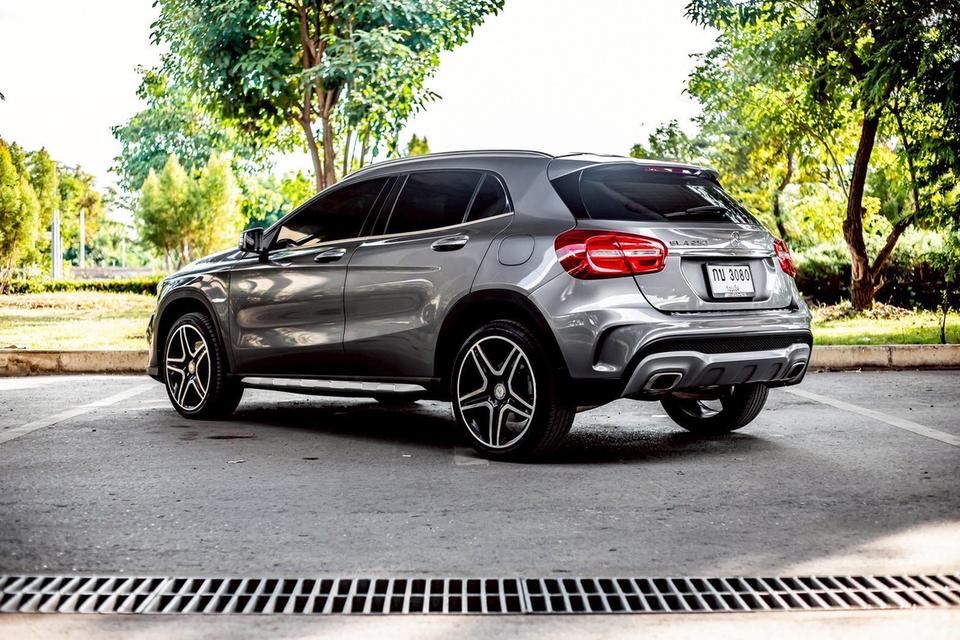 Mercedes Benz Gla250 ปี 2017 5