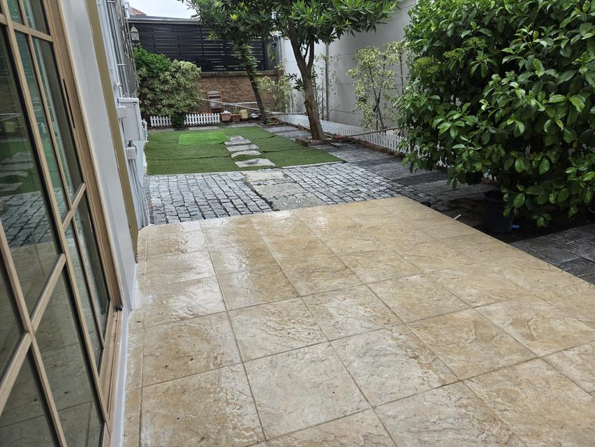 บ้านเดี่ยวปริญสิริ ติดโทลย์เวย์ ใกล้ฟิวเจอร์ 4 นอน 3 น้ำ 4-6 จอด 62.5 ตรว 3