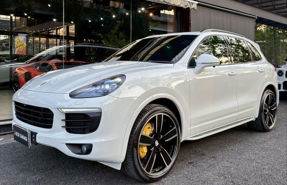 Porsche Cayenne S E-Hybrid
