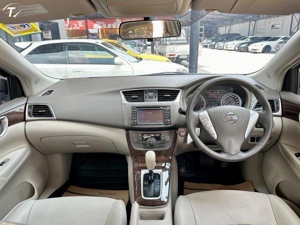 2013 Nissan Sylphy 1.8 V navi ประวัติศูนย์ ทุกระยะ 6